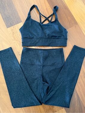 Black Leopard Print Strappy Sports Bra & High-Waist Leggings Set